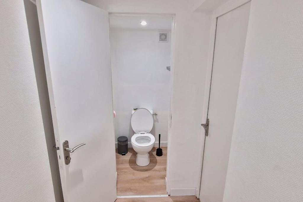 Maison Aurillac - 2 Chambres - Parking Gratuit Buitenkant foto